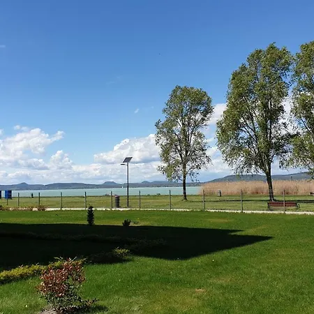 Lelle B26 * Balatonlelle