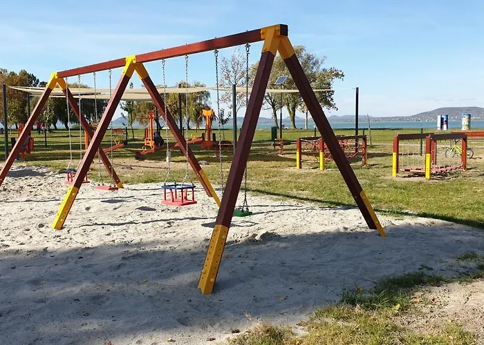 Lelle B26 Apartman *